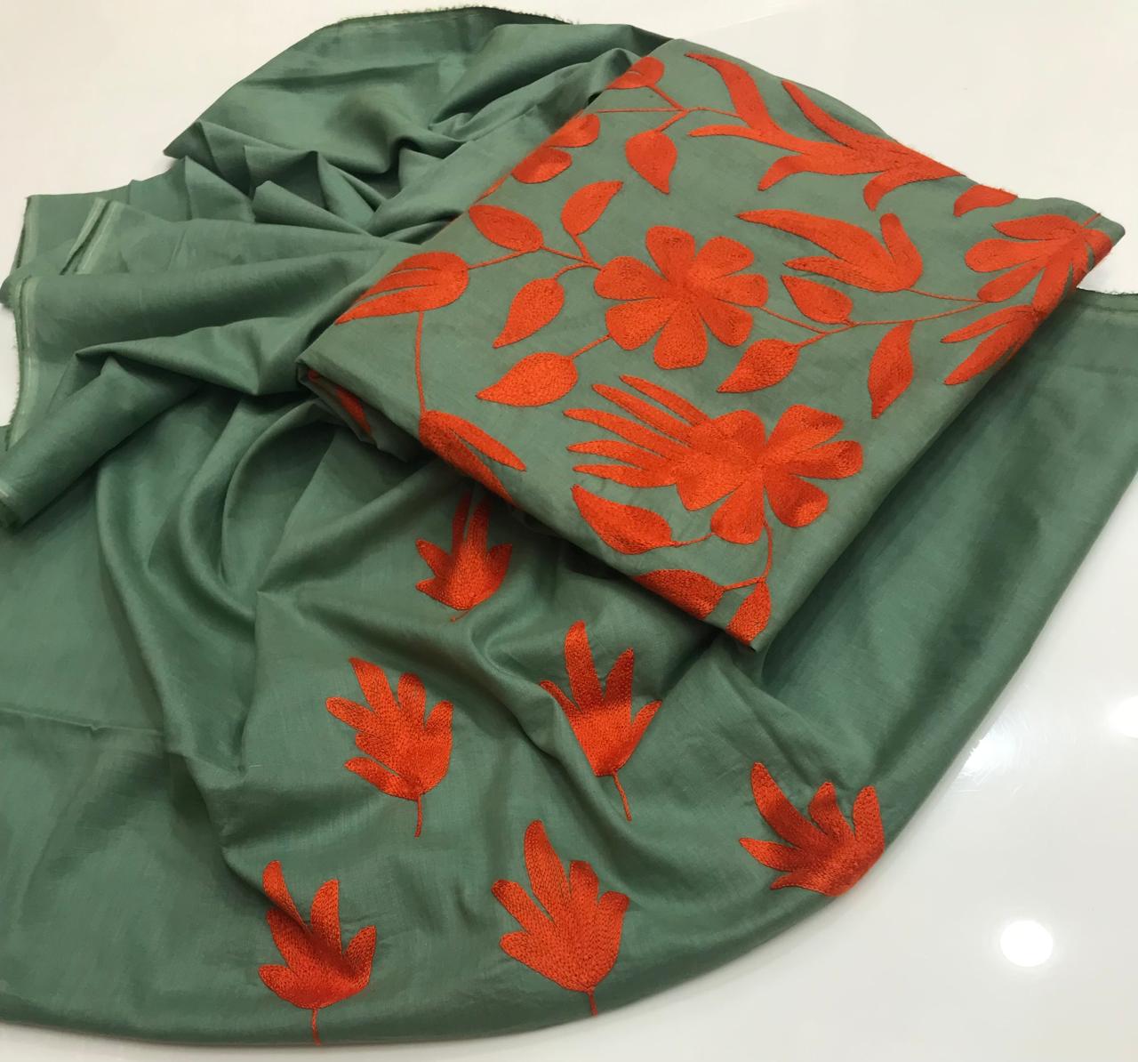 Cream & Plum Embroidered Lawn Suit – 2 Piece | Abrak