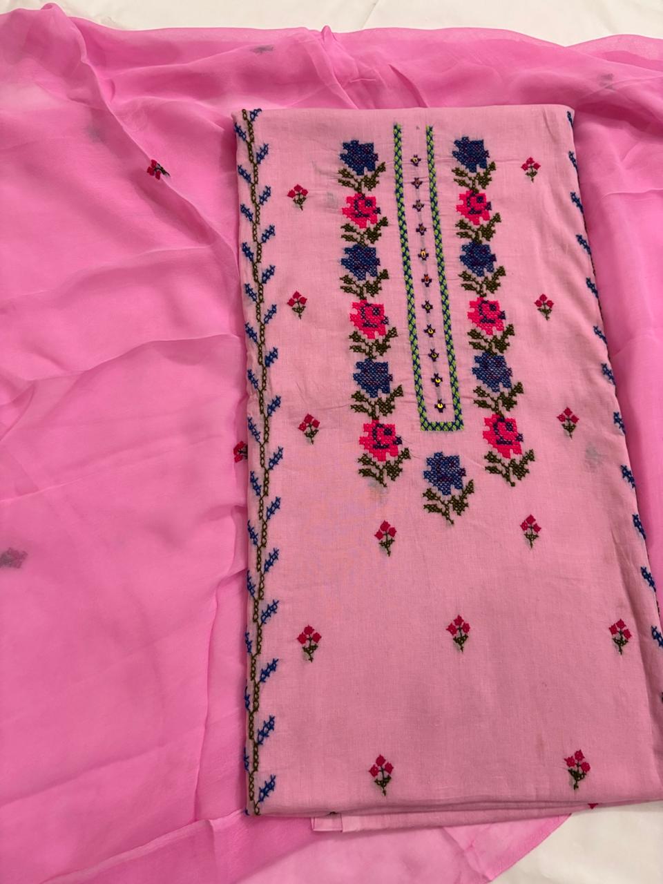 Red Multi-Color Hand-Embroidered Lawn Suit – 3 Piece | Abrak